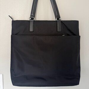 Lo & Sons TT Tote Bag, Like New